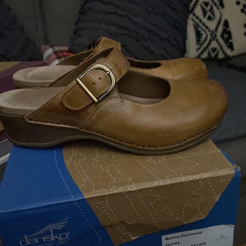 Danako Martina Distressed Honey Mary/Jane Mule